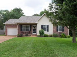 2546 Edinburgh St, Old Hickory, TN 37138