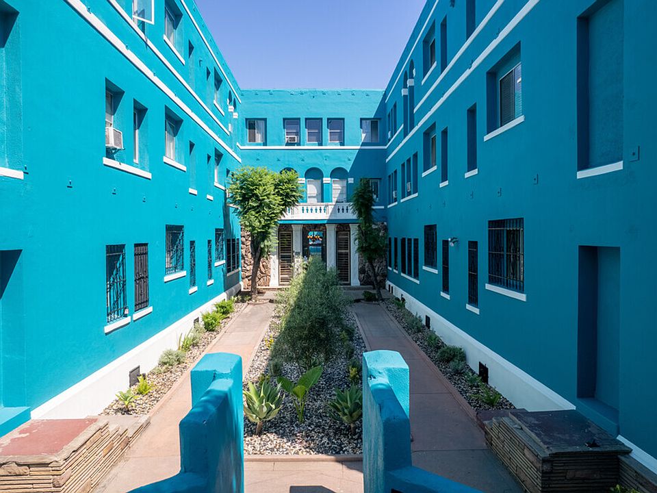 Building Photo 5