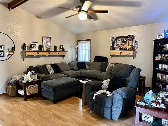 5th image of 1031 Ivy Dr