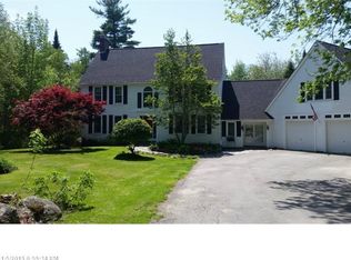695 Church Rd, Bangor, ME 04401