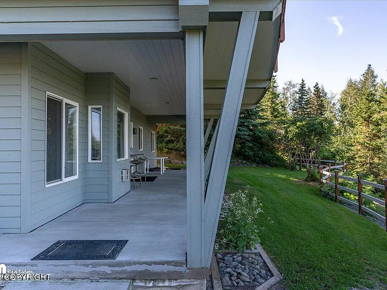16440 Chasewood Ln — Photo 22