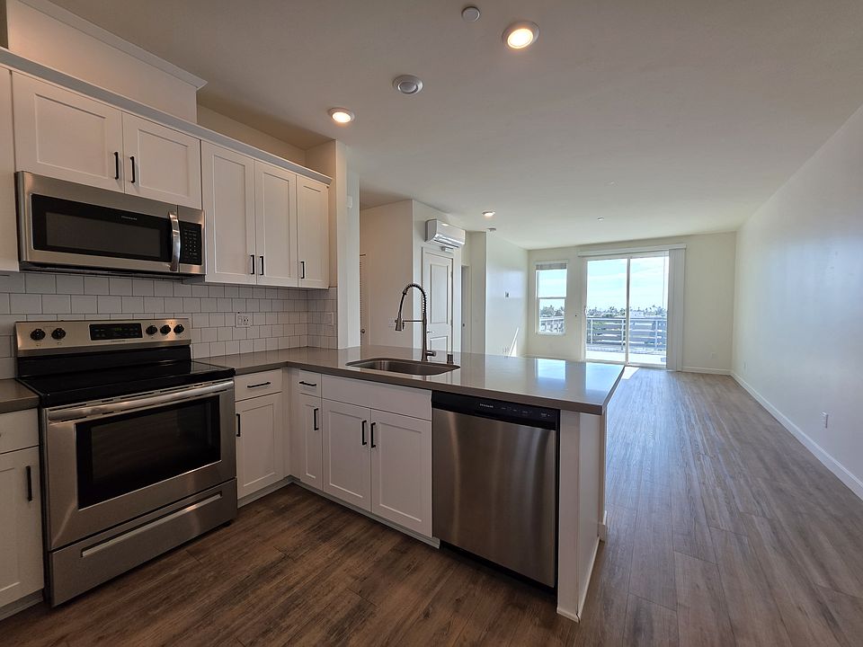 1st image of 312 N Palm Ave APT 304