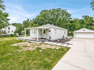 5481 Plymouth St, Sterling Heights, MI, 48310
