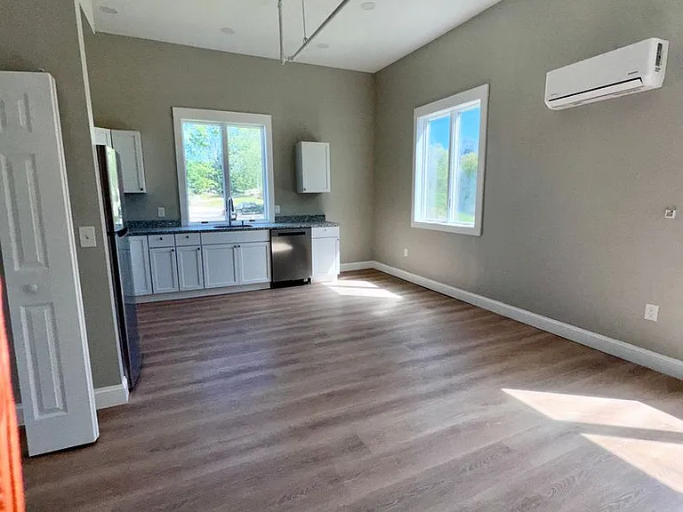 396 High St — Photo 13