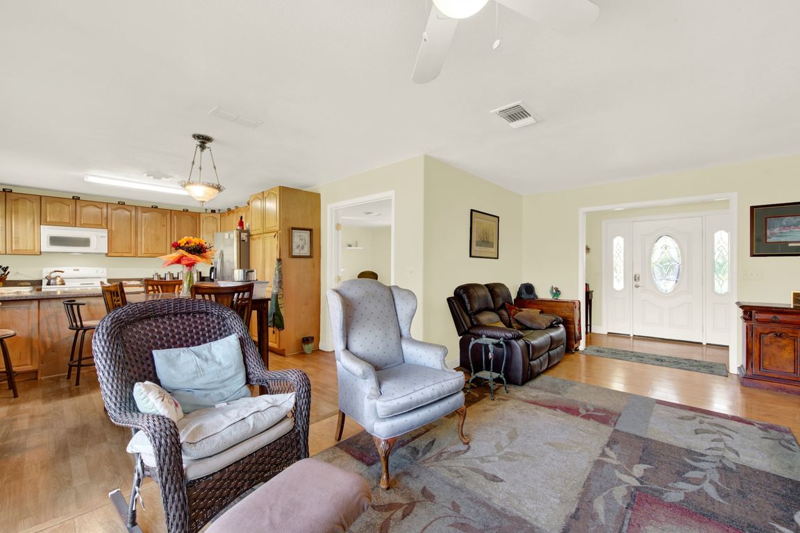 next background image