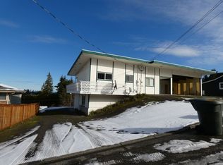 1729 1/2 E 3rd St, Pt Angeles, WA