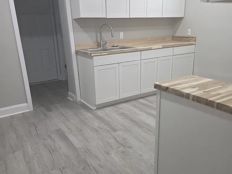 1547 Chippewa St #1547 — Photo 9