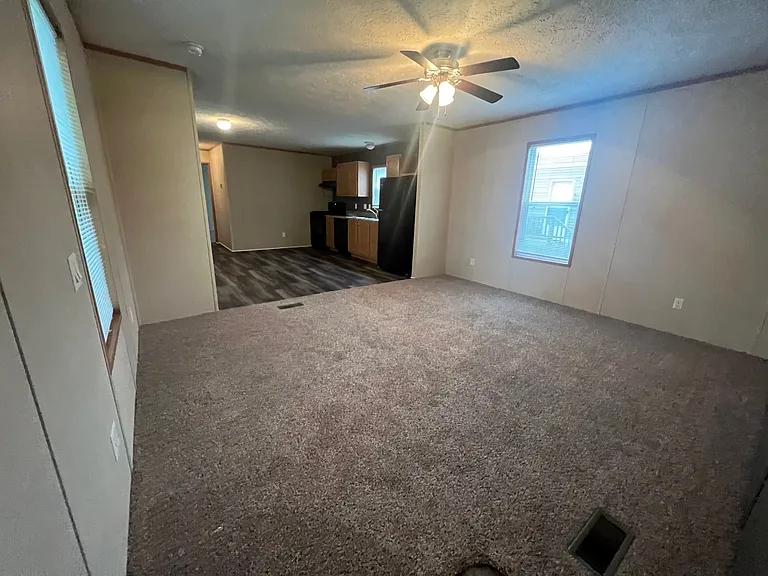 Kimberly Estates — Photo 40