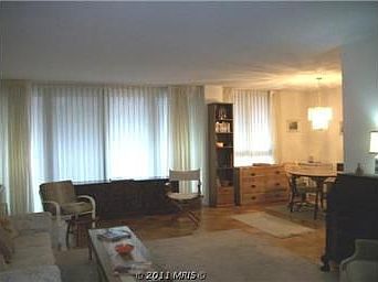 2nd image of 6100 Westchester Park Dr #6-2
