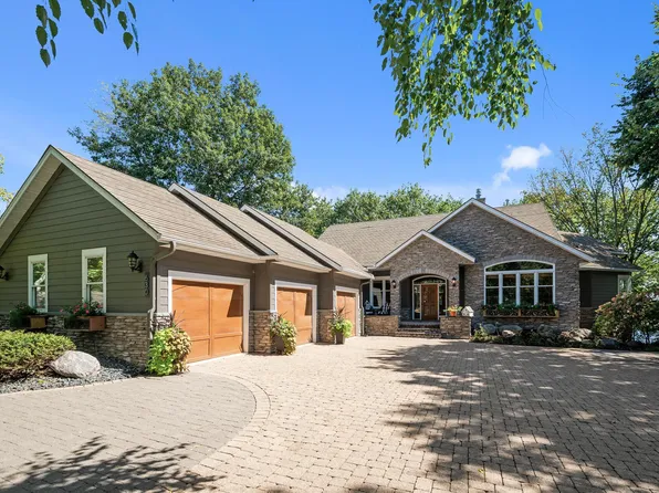 630 Bluebill Cir, Shakopee, MN 55379