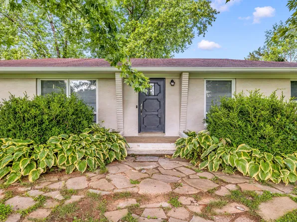 518 Twin Oak Dr, Murfreesboro, TN 37130