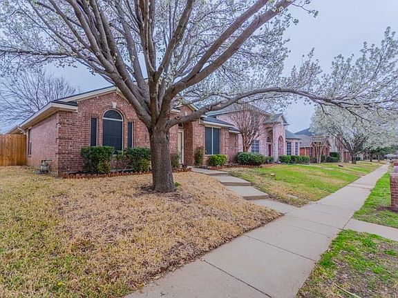 3rd image of 1633 Nightingale Dr