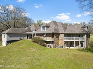 2655 Nesbit Rd, Nesbit, MS 38651