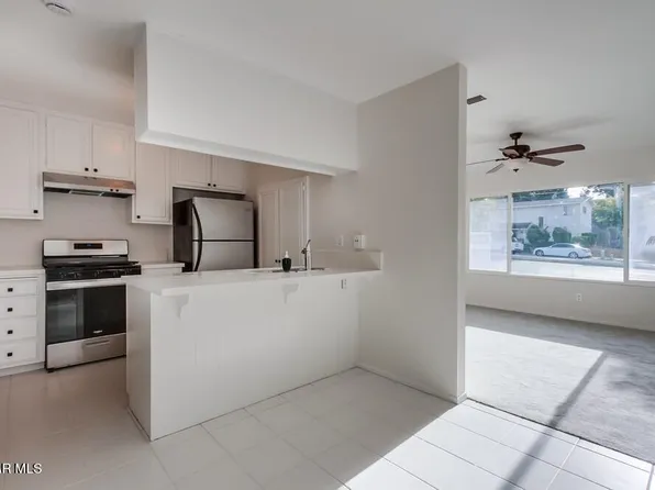 2787 College Blvd, Oceanside, CA 92056