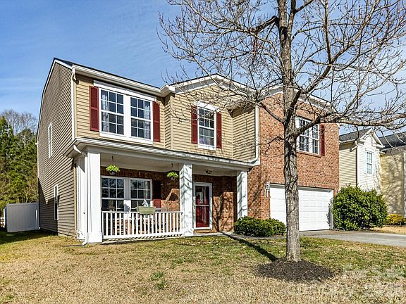 2nd image of 2122 Durand Rd