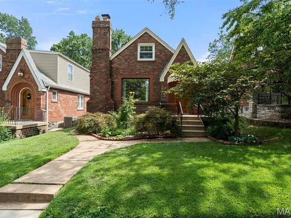 6570 Lindenwood Pl, Saint Louis, MO 63109
