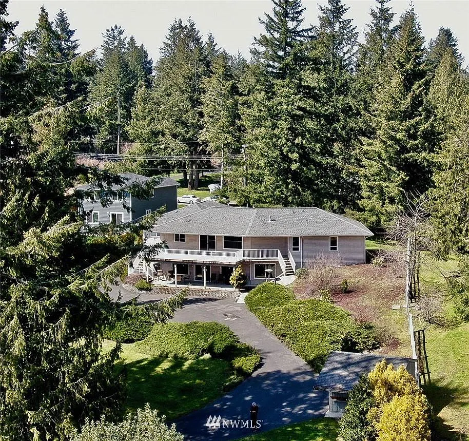 Lawrence Pl SE, Yelm — Photo 3