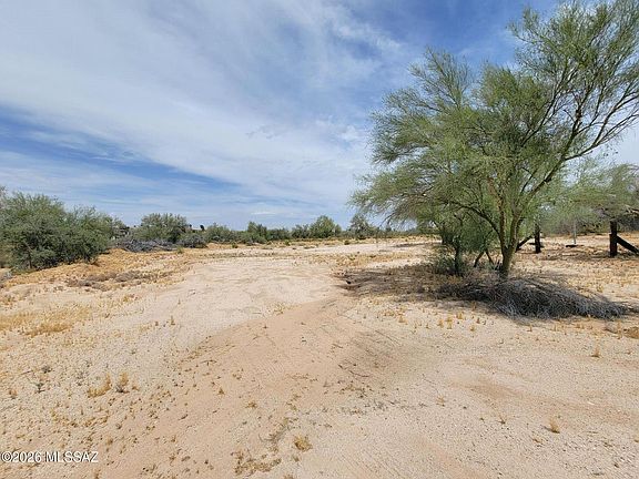 5th image of 1940 W Oracle Jaynes Station Rd