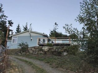 648 S West Camano Dr, Camano Island, WA 98282