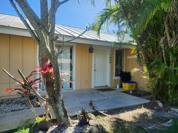 1858 Windsor Dr #8, North Palm Beach, FL 33408