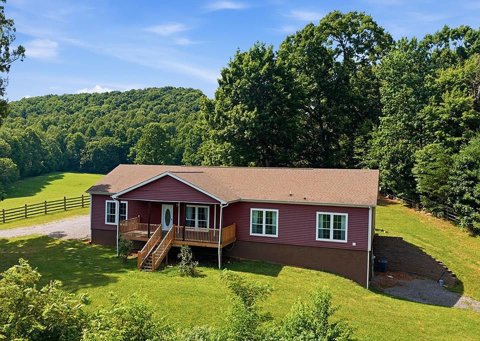 1st image of 23767 Archery Range Rd