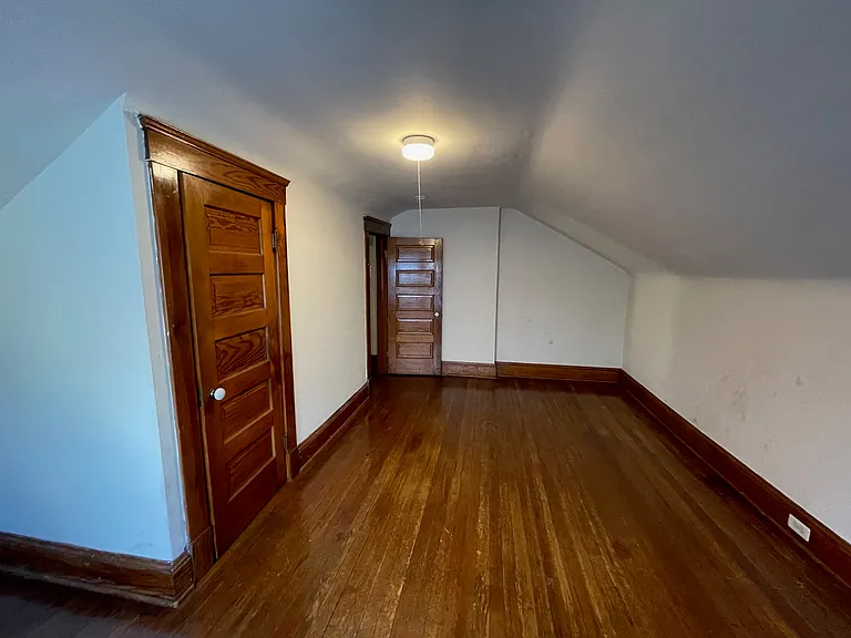 2322 S Overlook Rd — Photo 20