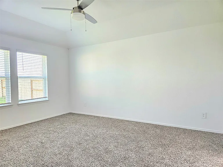 5029 Almond Terrace Dr — Photo 12