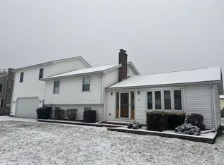 86 Lapa Farm Rd, Chicopee, MA 01013