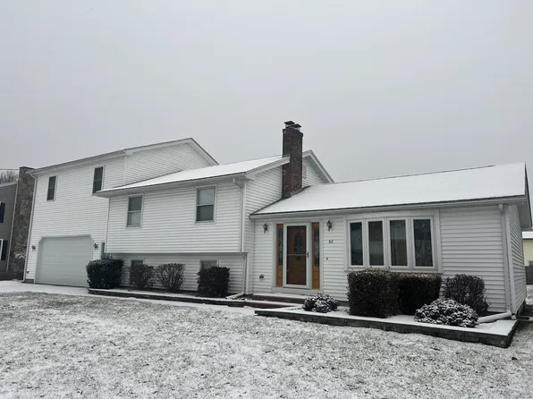 86 Lapa Farm Rd, Chicopee, MA 01013