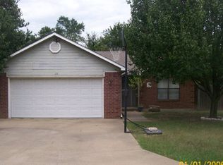 122 Westview Dr, Gun Barrel City, TX 75156