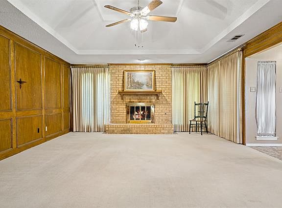 5th image of 110 Faircrest Dr