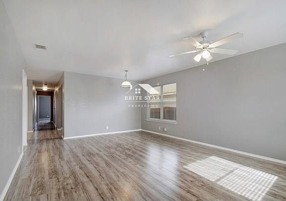 3rd image of 9627 Shorebird Ln
