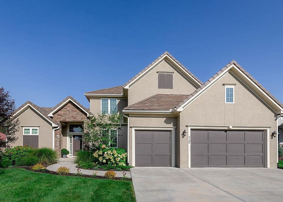 1st image of 4109 NE Edmonson Cir