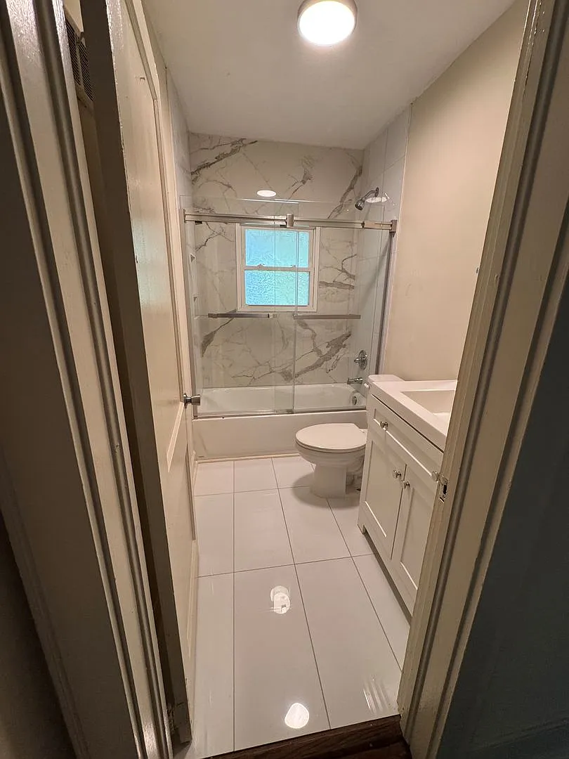 1 bedroom 1 bathroom condo — Photo 4