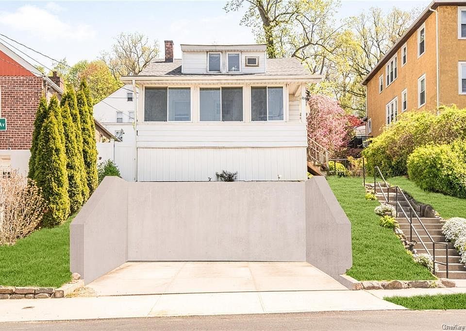1st image of 186 Sedgwick Ave