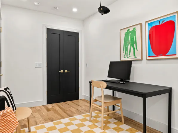 89 South Fourth Street image 17 of 28