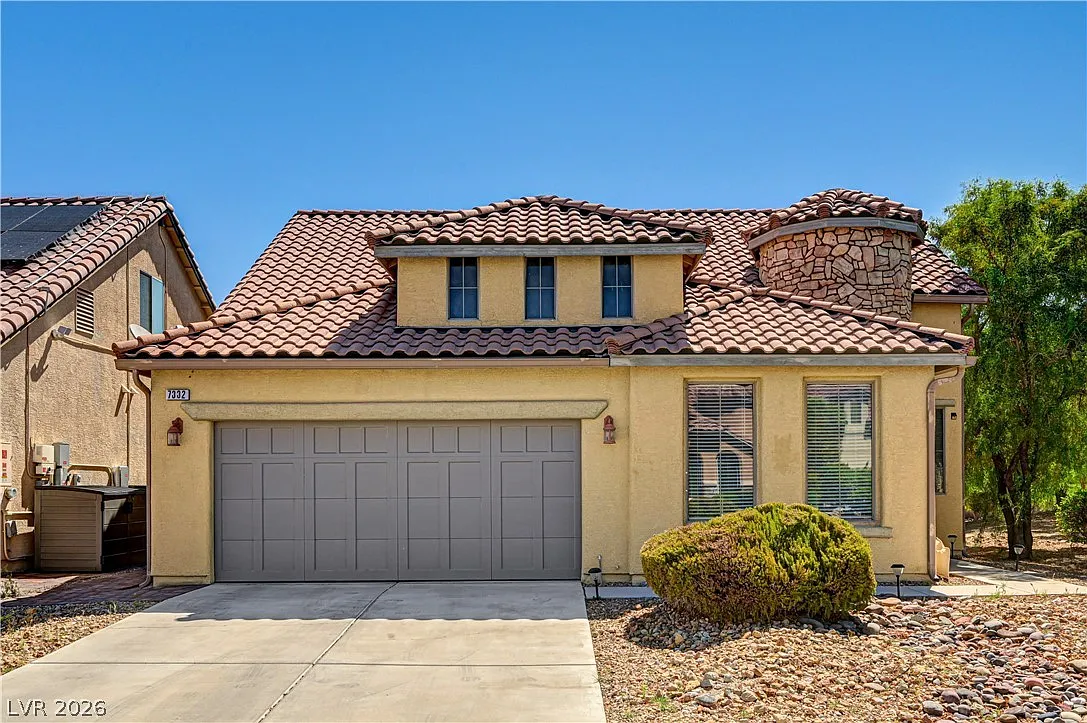 4 bed, 3.0 bath, 2257 sqft, $2,350 — Photo 1