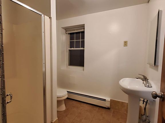 5th image of 151 Bennett Ave #1