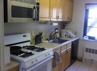 29-50 137th St #2H, Flushing, NY 11354