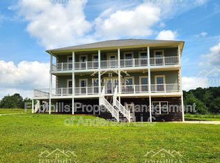 128 Hudgins Lake Rd, Townville, SC 29689