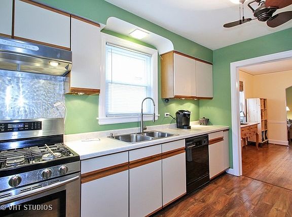 3rd image of 5266 N Liano Ave