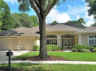 156 Raymond Oaks Ct, Altamonte Springs, FL 32701