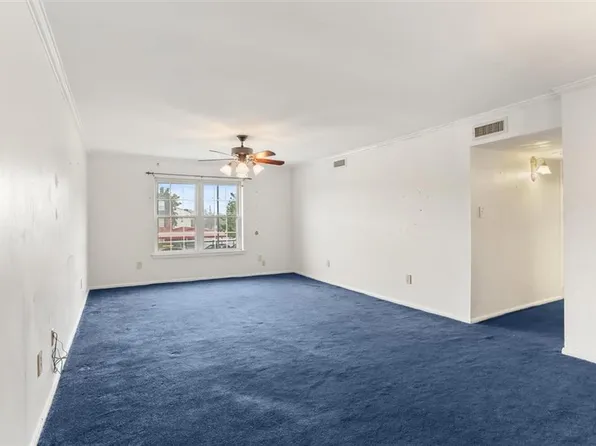 2732 Whitney Pl APT 203, Metairie, LA 70002