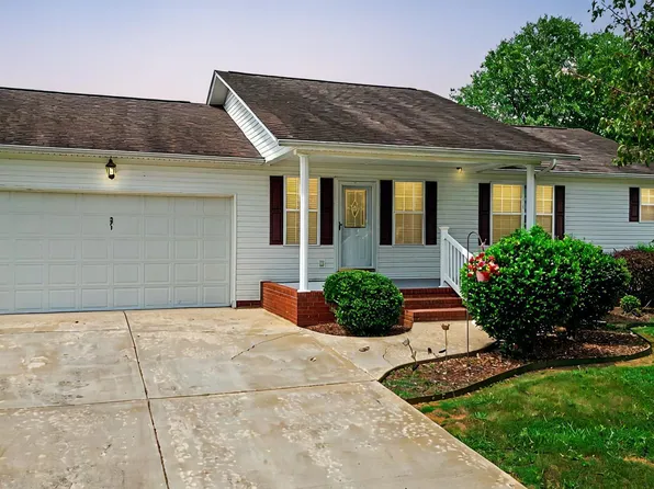 271 Christian Dr NW, Cleveland, TN 37312