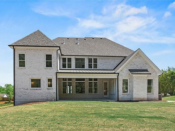3rd image of 386 Haley Farm Rd