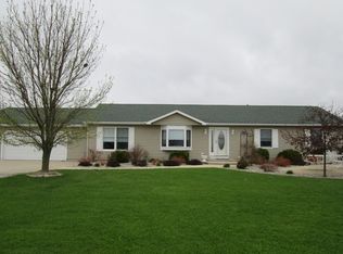 31235 N 2400 East Rd, Dwight, IL 60420