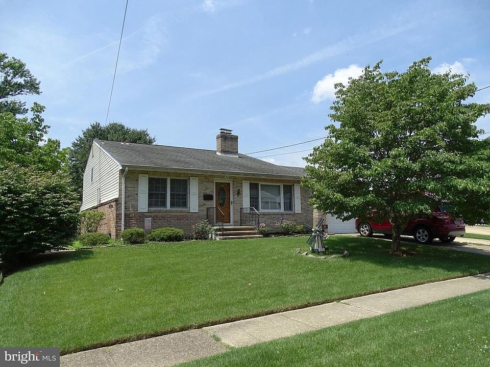 1st image of 2432 Owen Dr