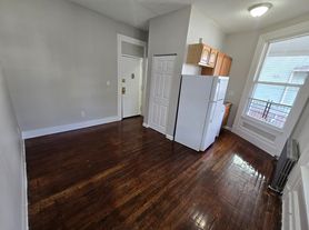 104 Sherman Ave
