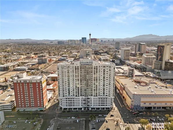 150 Las Vegas Blvd #2015, Las Vegas, NV 89106