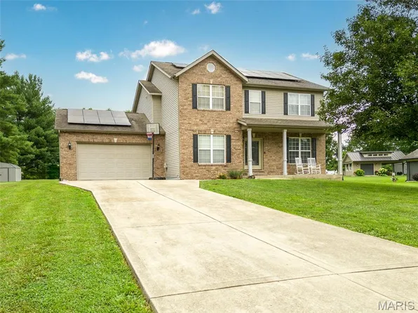 1411 Biscay Dr, Edwardsville, IL 62025